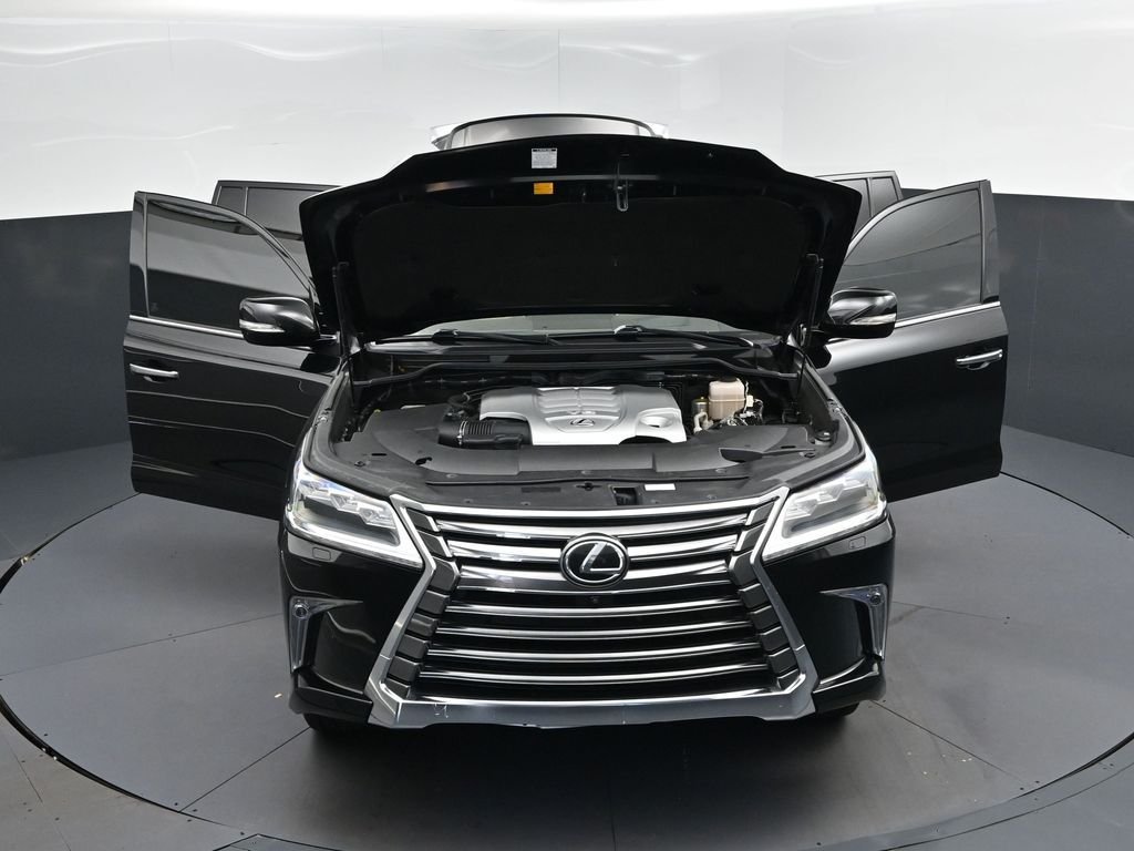 2017 Lexus LX 570 - Photo 54