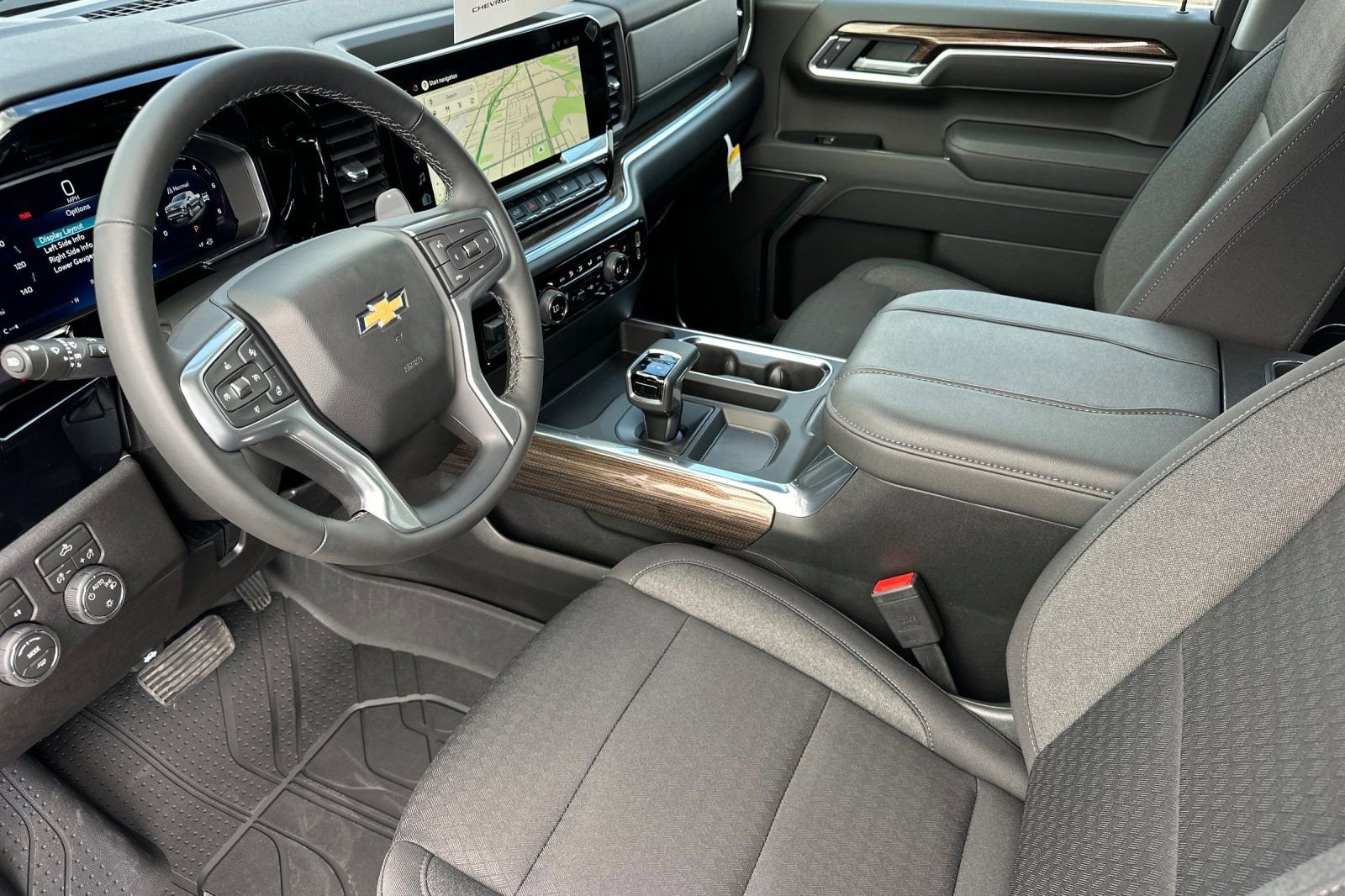 2026 Chevrolet Silverado 1500 LT - Photo 10