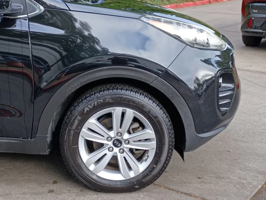 Used 2018 Black Cherry Kia LX image 2
