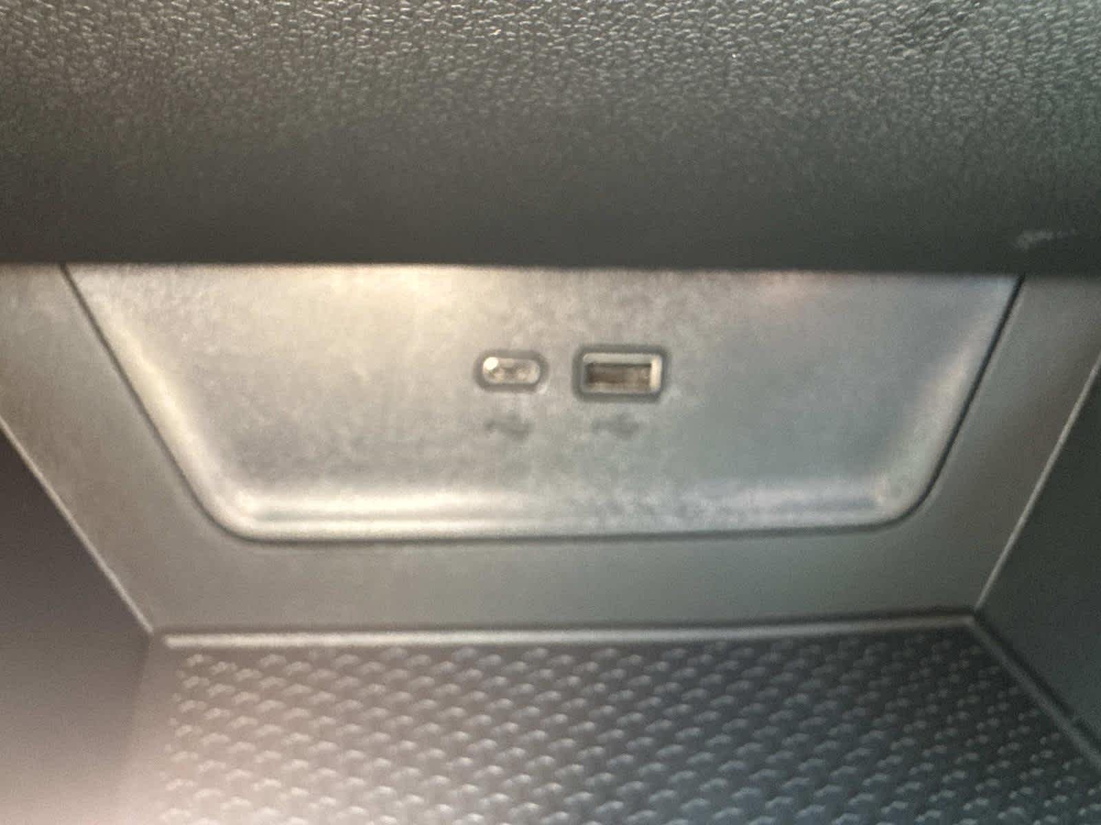 2027 Chevrolet Equinox LT - Photo 15