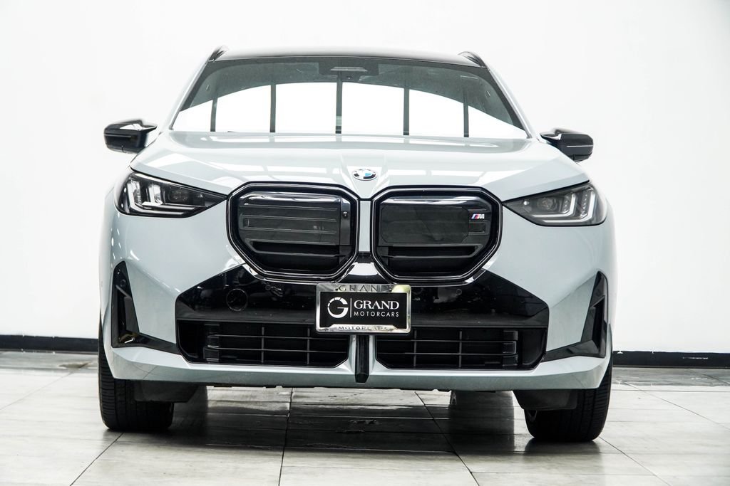 Used 2025 Gray BMW M50 xDrive image 8