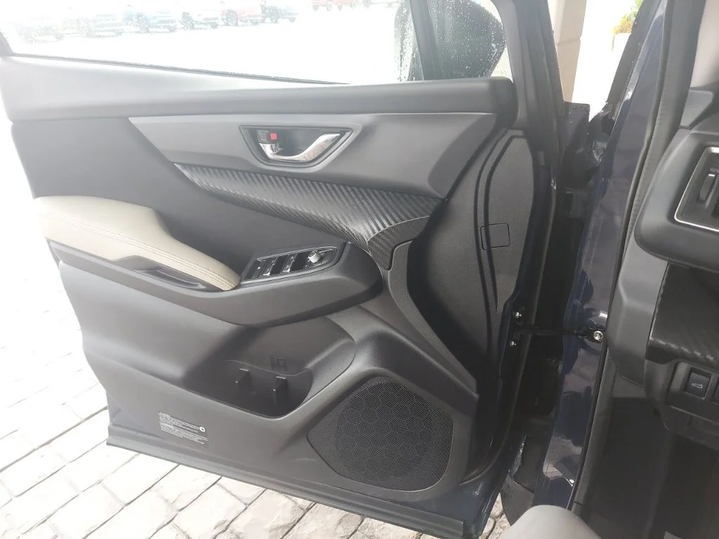 Certified Used 2025 Blue Subaru Premium image 15