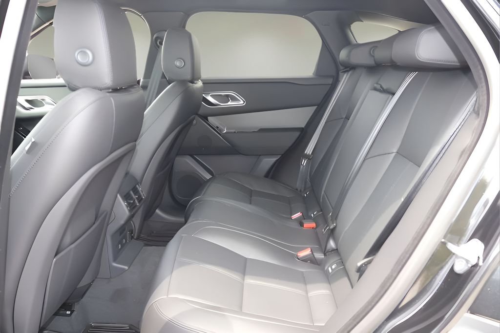 New 2026 Santorini Black Land Rover S image 12