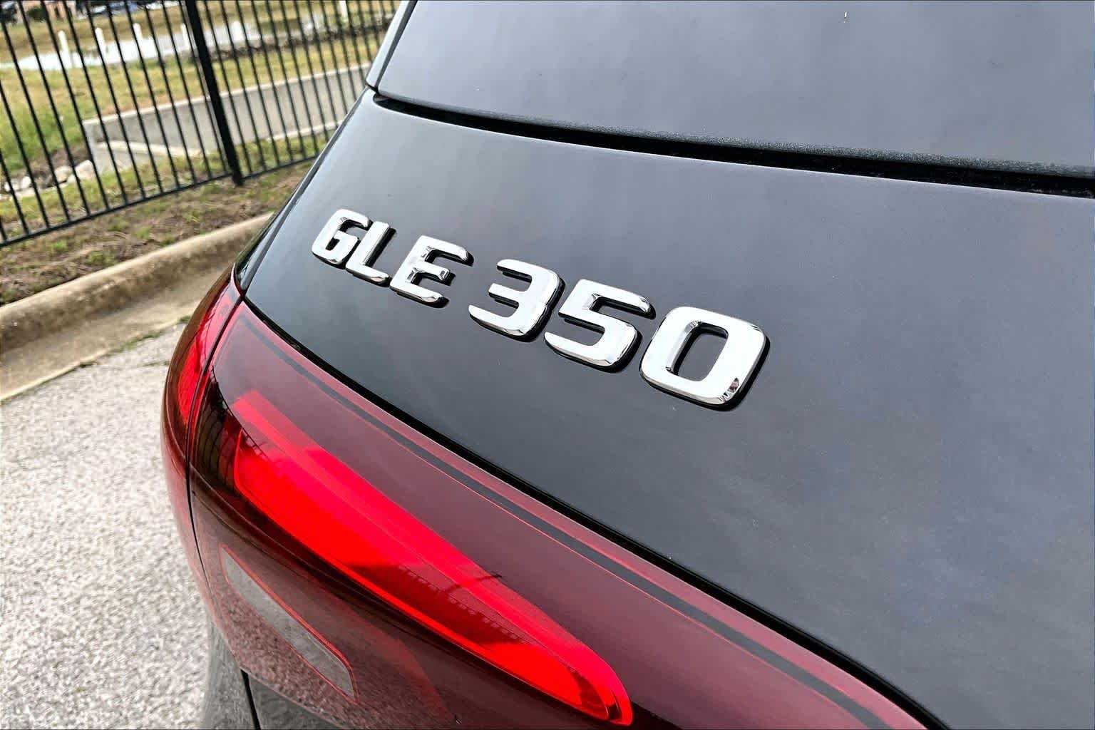 New 2026 Obsidian Black Metallic Mercedes-Benz GLE 350 image 7