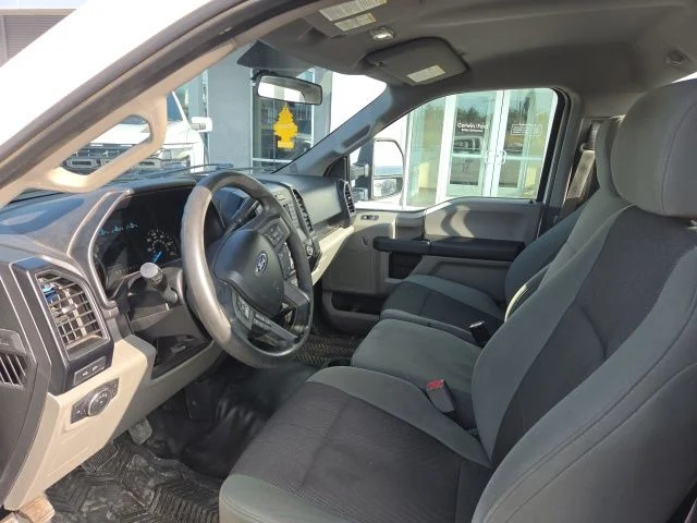 Used 2016 White Ford  image 8