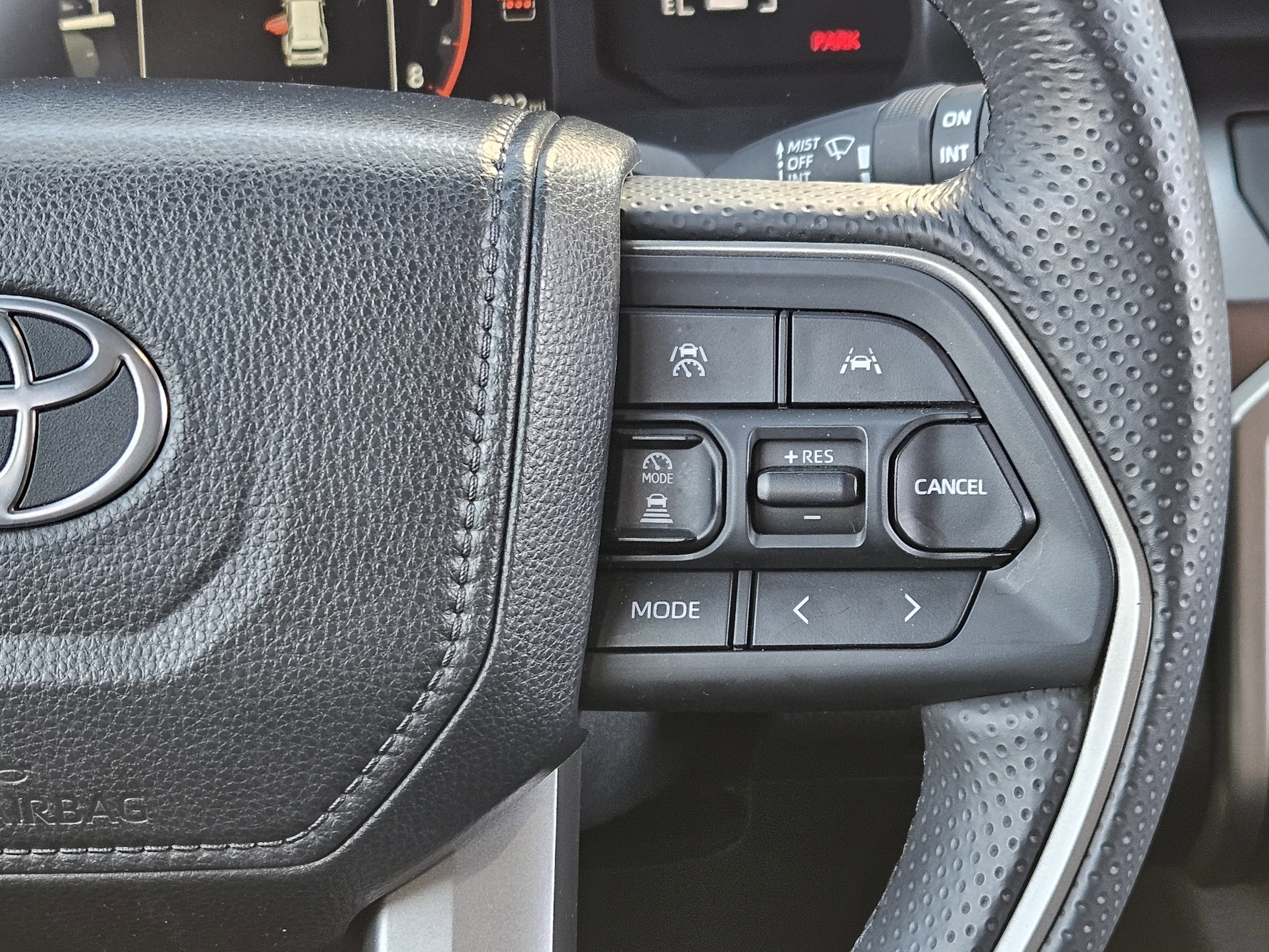 Used 2025 Underground Toyota SR5 image 28