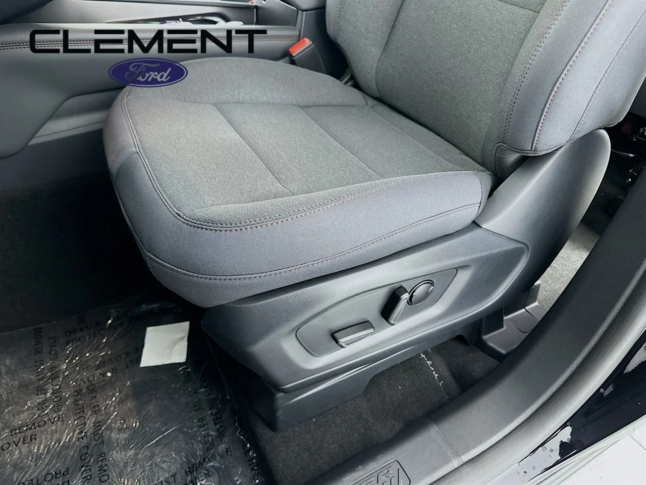 New 2026 Agate Black Metallic Ford Active image 25