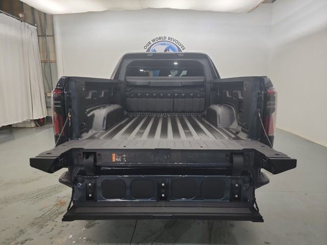 2025 GMC Sierra EV Denali - Photo 24