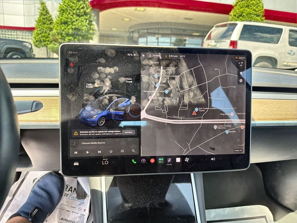 Used 2019 Blue Tesla Long Range image 15