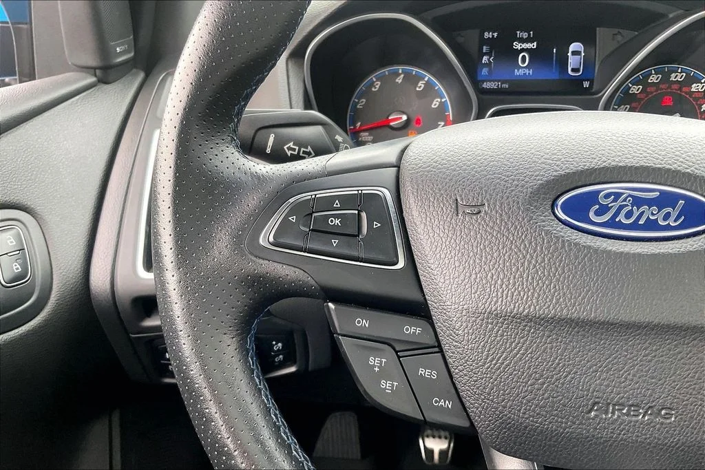 Used 2017 Blue Ford RS image 17
