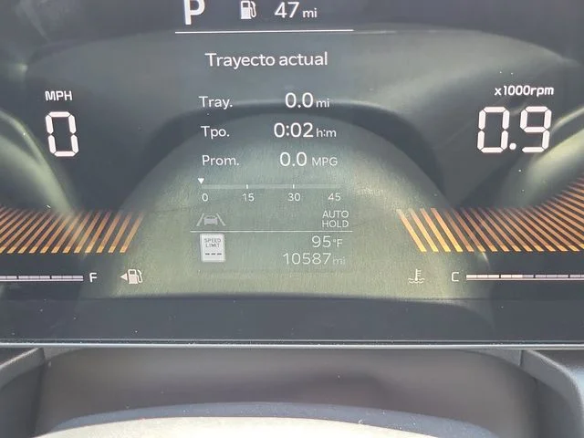 Used 2025 Gray Kia LXS image 21