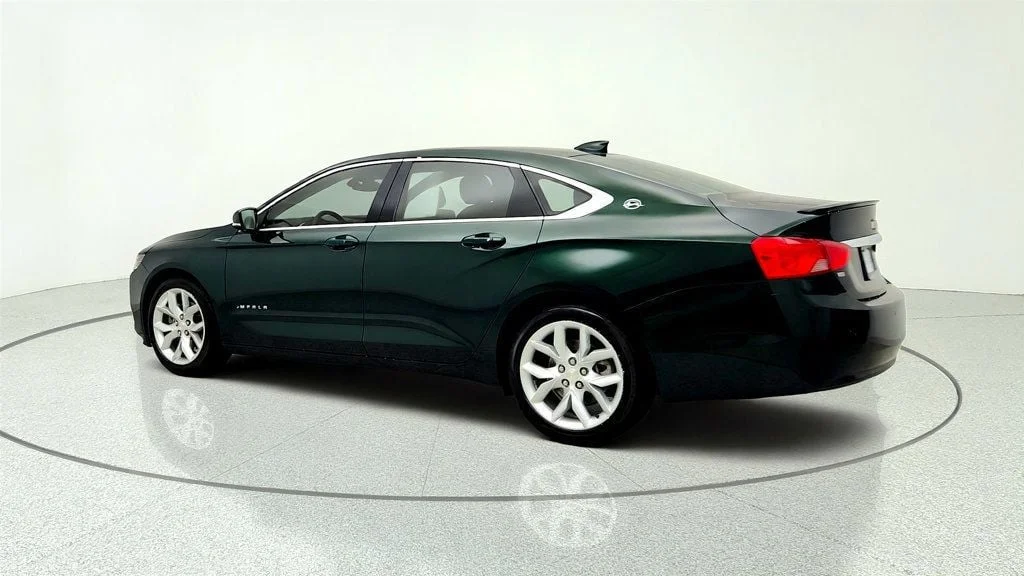 Used 2015 Rainforest Green Metallic Chevrolet 4dr Sedan LT w/2LT image 7