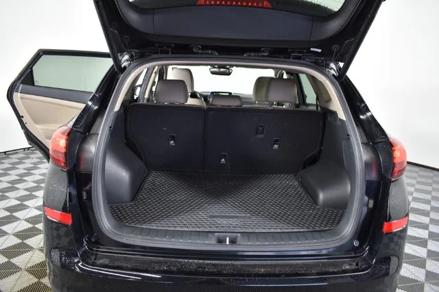 Used 2020 Black Hyundai Ultimate image 42