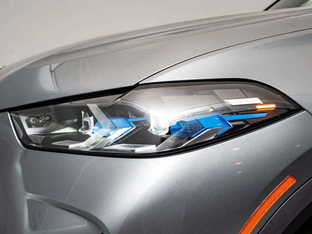 New 2026 Skyscraper Grey Metallic BMW xDrive40i image 15