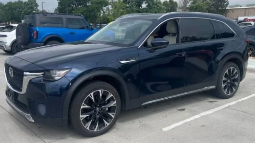 2024 Mazda CX-90 PHEV Premium Plus Package's photo