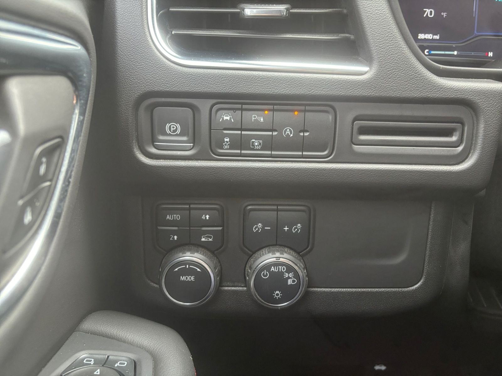 Used 2024 Gray Chevrolet RST image 21