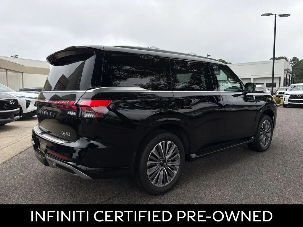 Certified Used 2026 Black Obsidian INFINITI LUXE image 13