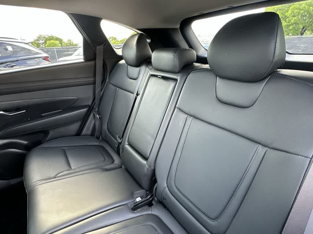 Used 2025 Serenity White Pearl Hyundai SEL Convenience image 22