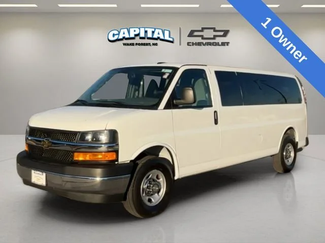 2024 Chevrolet Express 3500 LT Extended's photo