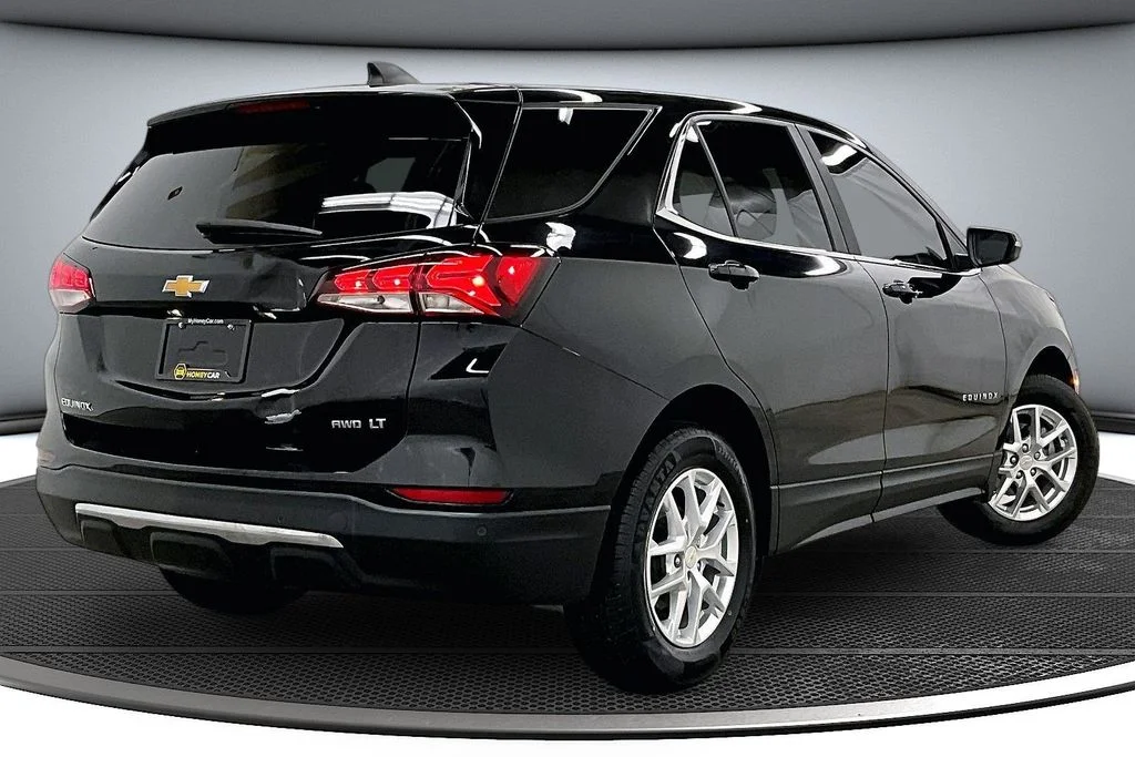 Used 2022 Black Chevrolet LT image 6