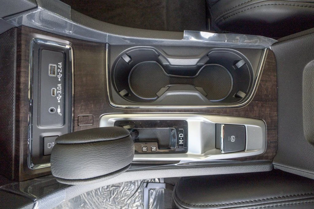 New 2026 AUTUMN GREEN METALLIC Subaru Touring 7-Passenger image 10