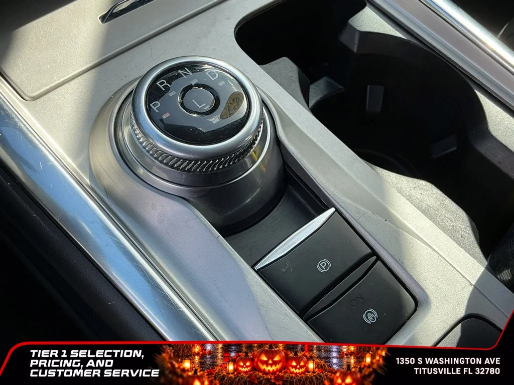 Used 2023 Black Ford XLT image 23