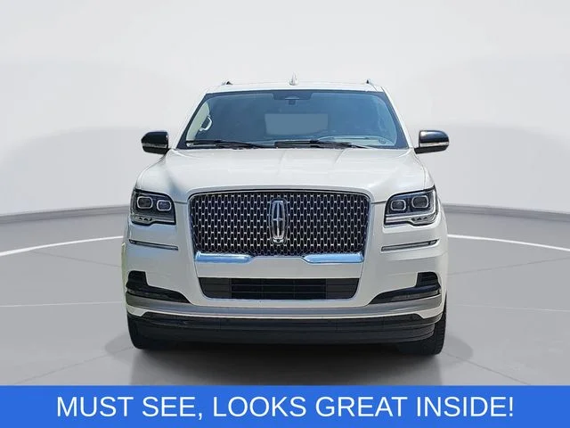 Used 2022 White Lincoln Reserve image 8
