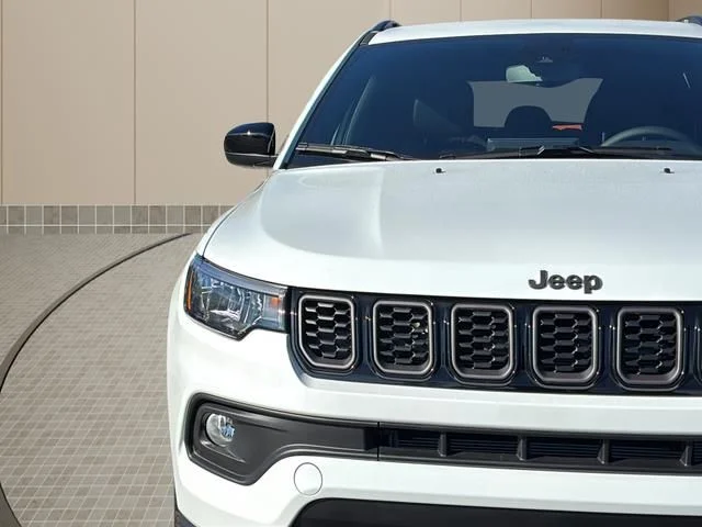 New 2026 White/off-white Jeep Latitude image 11