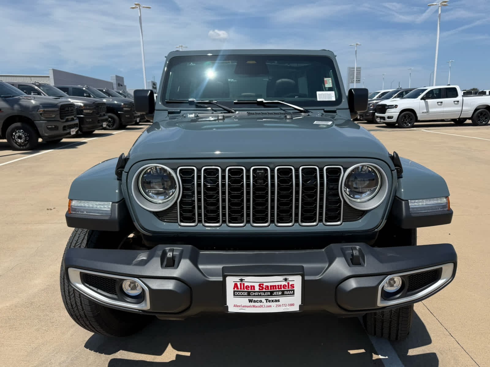 New 2026 Anvil Clearcoat Jeep Sahara image 3