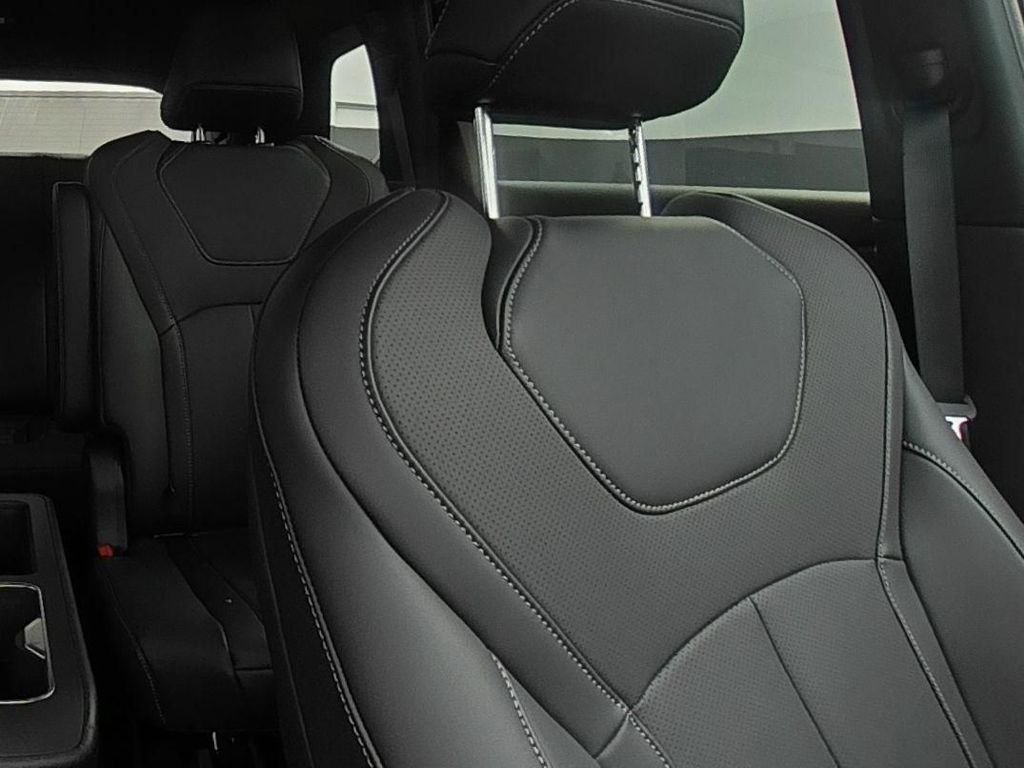 New 2027 MINERAL BLACK INFINITI Sport AWD image 25
