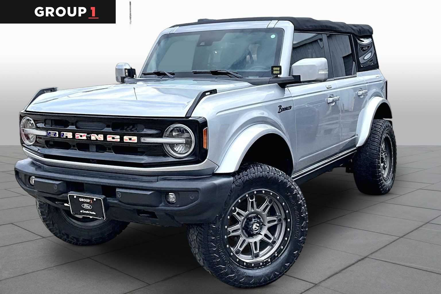 2022 Ford Bronco Outer Banks 4x4's photo