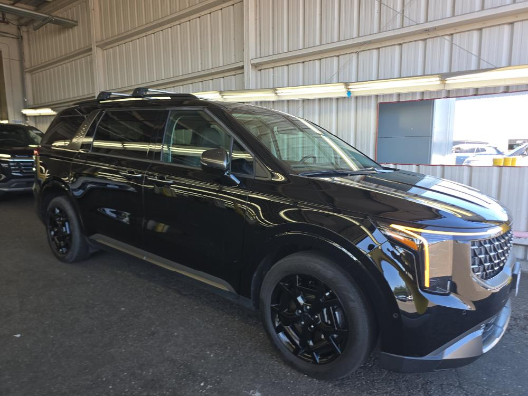 Used 2026 Kia Carnival SX with VIN KNDNE5KA1T6093722 for sale in Kansas City