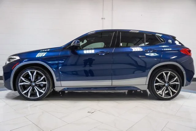 Used 2018 Blue BMW sDrive28i image 35
