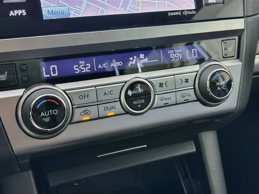 Used 2016 Silver Subaru 2.5i image 18