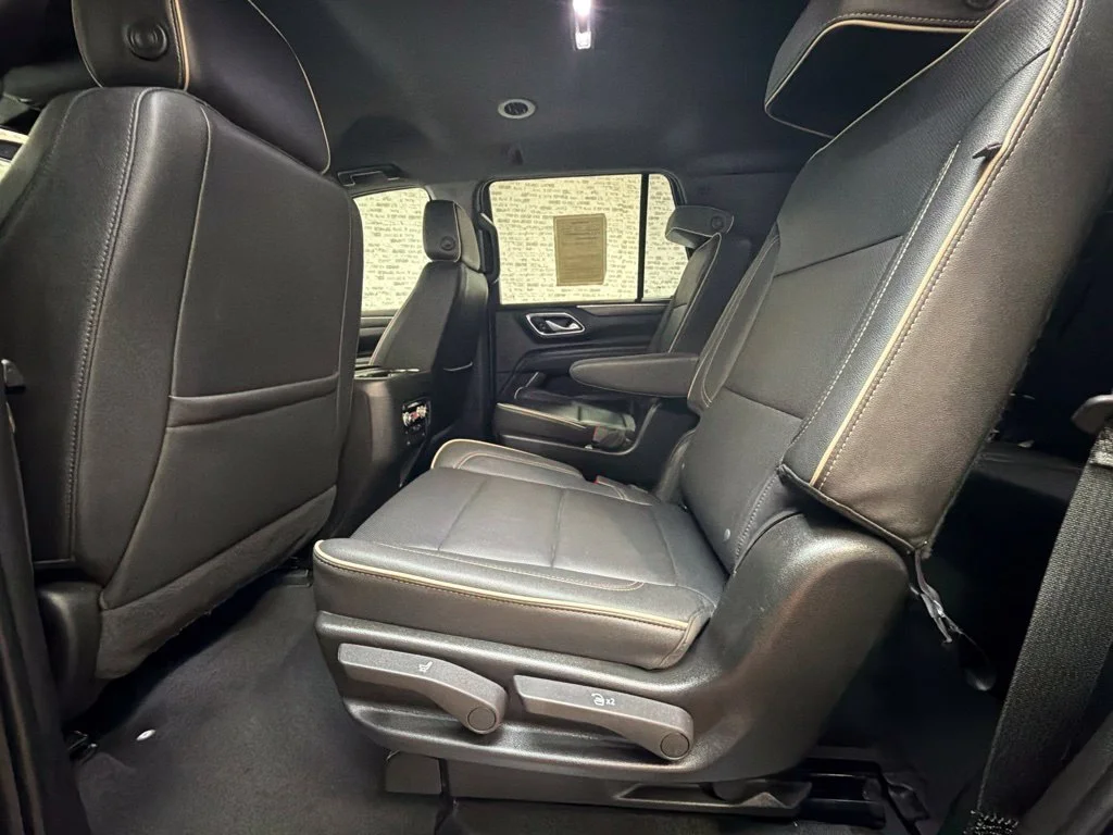 Used 2022 Onyx Black GMC SLT image 15