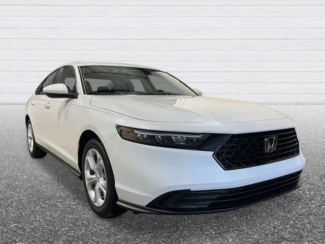 New 2026 Platinum White Pearl Honda LX image 9