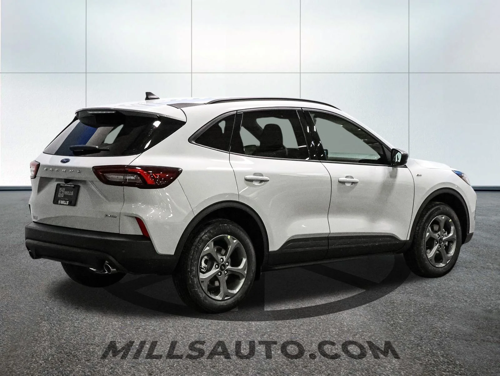 New 2026 Space Silver Metallic Ford ST-Line image 8