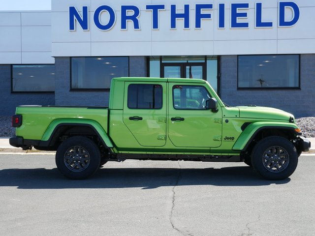 2026 Jeep Gladiator Sport S