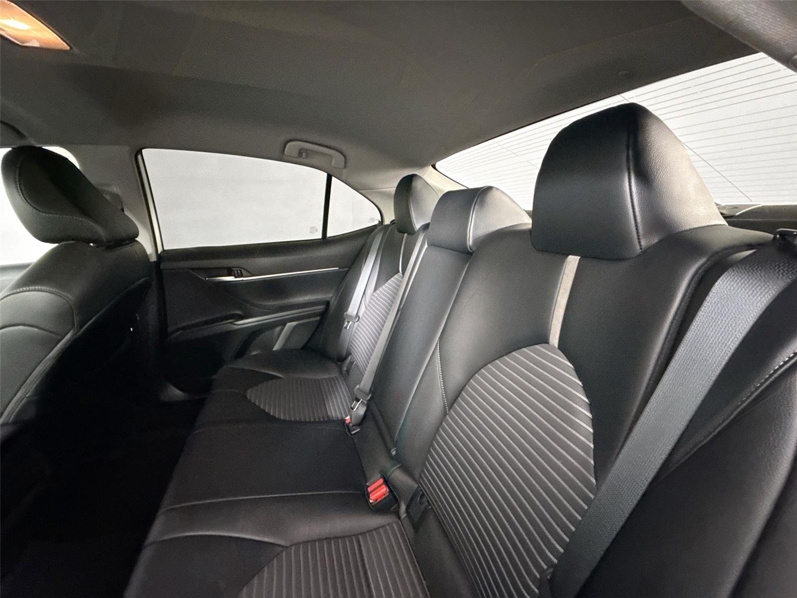 Used 2024 Ice Cap Toyota SE image 26