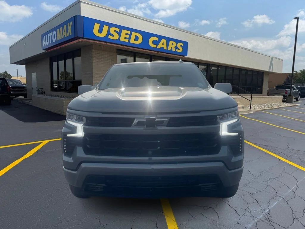 Used 2023 Sterling Gray Metallic Chevrolet RST image 3