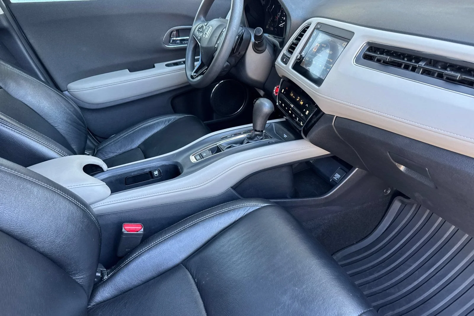 2022 Honda HR-V EX - Photo 16