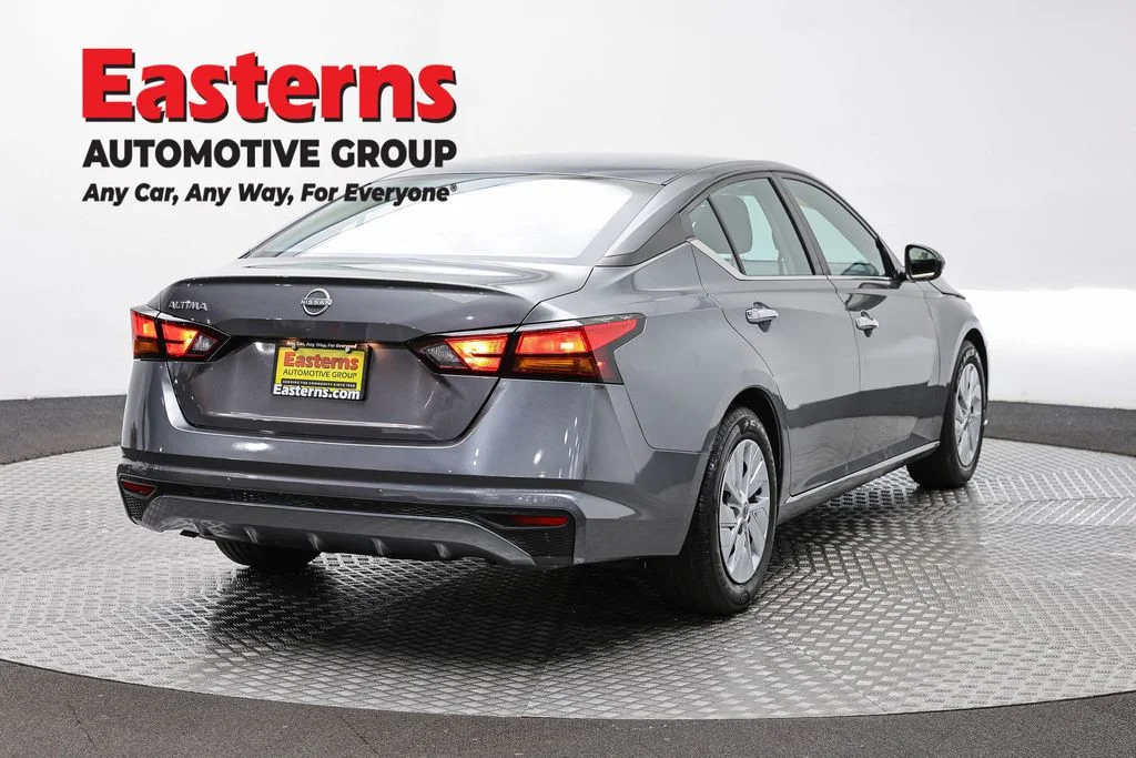 Used 2024 Gray Nissan 2.5 S image 5