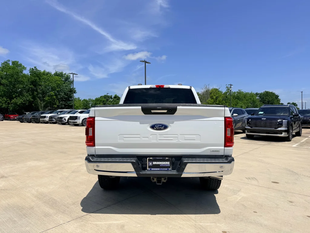 Used 2022 Oxford White Ford XLT image 7