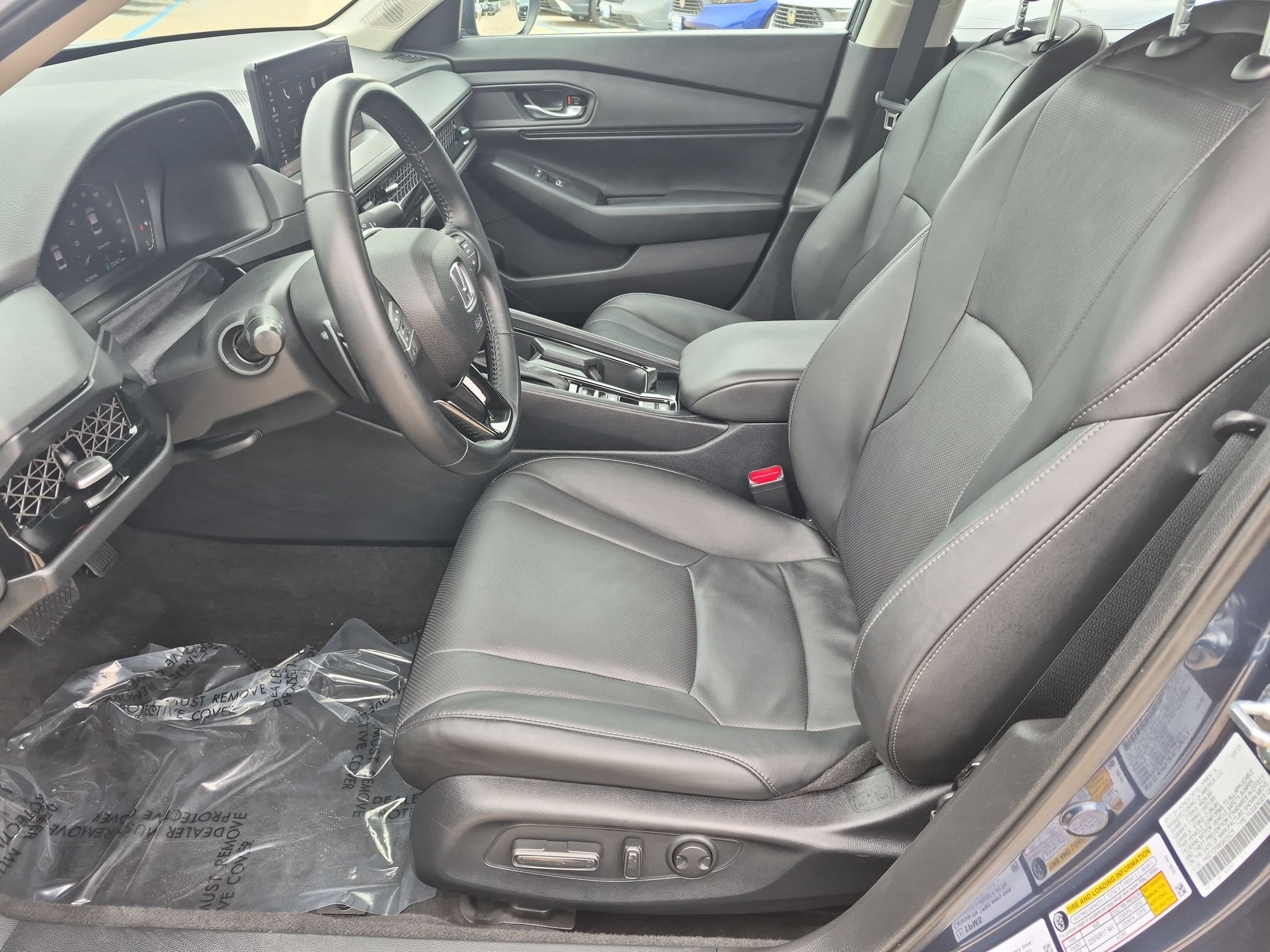 2025 Honda Accord Hybrid EX-L - Photo 11