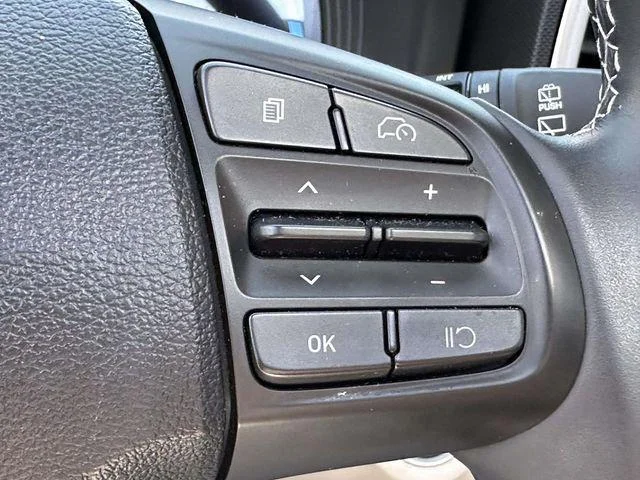 Used 2025 Ecotronic Gray Hyundai SEL image 23