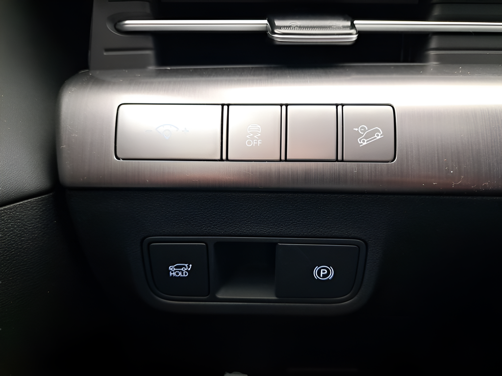 New 2026 Black Hyundai Limited image 31