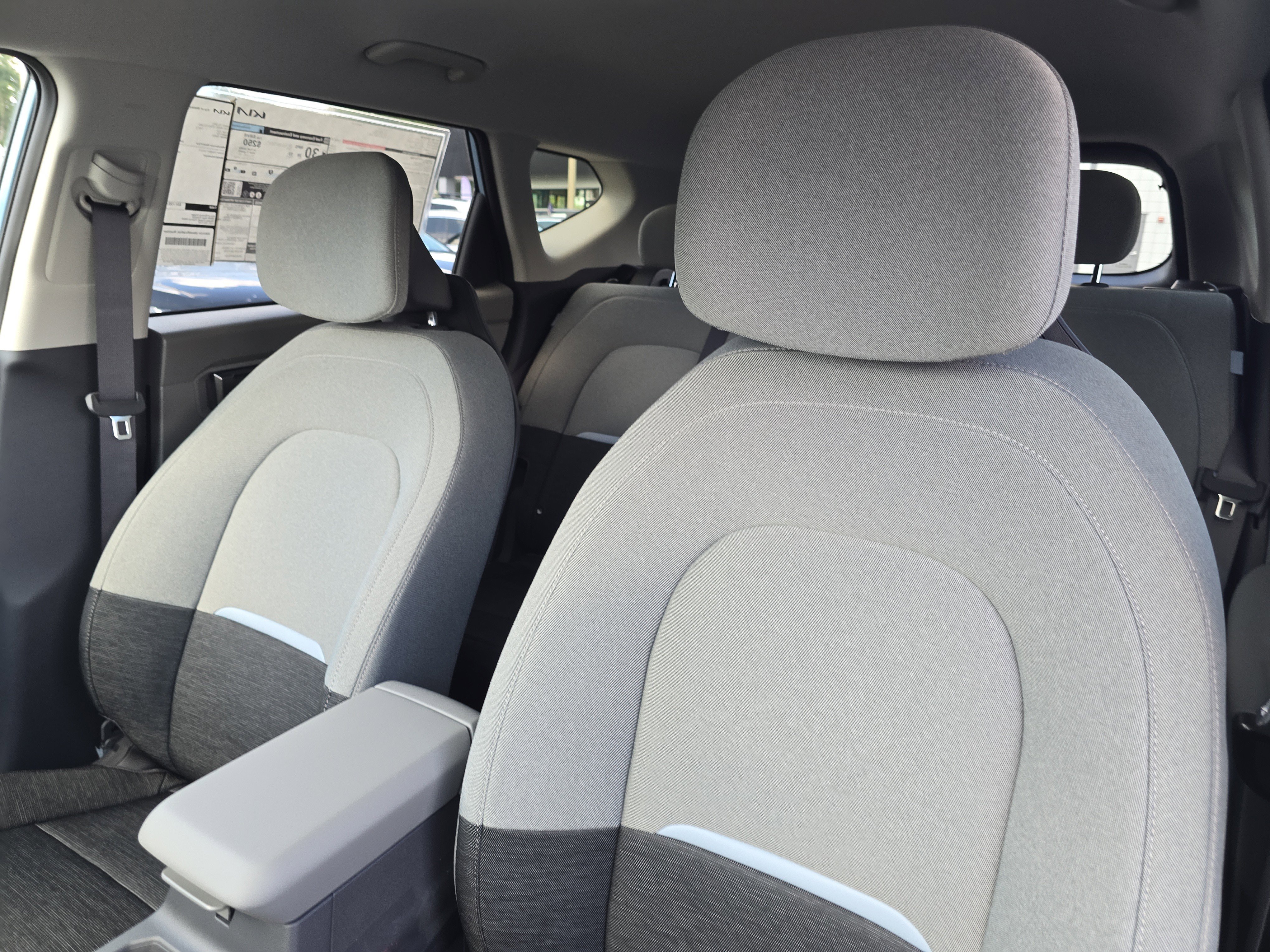 New 2027 Frost Blue / Black Roof Kia S image 21