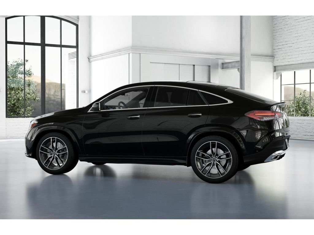 Certified Used 2025 Obsidian Black Metallic Mercedes-Benz GLE 450 4MATIC® image 32