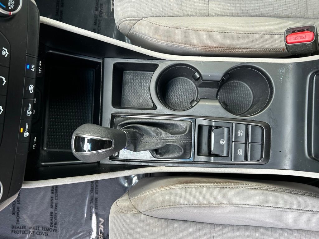 Used 2019 Gray Hyundai SE image 17