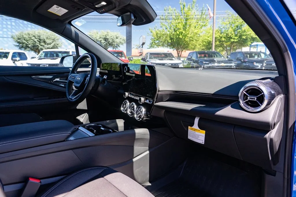 2026 Chevrolet Blazer EV LT - Photo 31